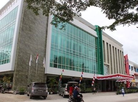 Plaza Inn Kendari Zewnętrze zdjęcie